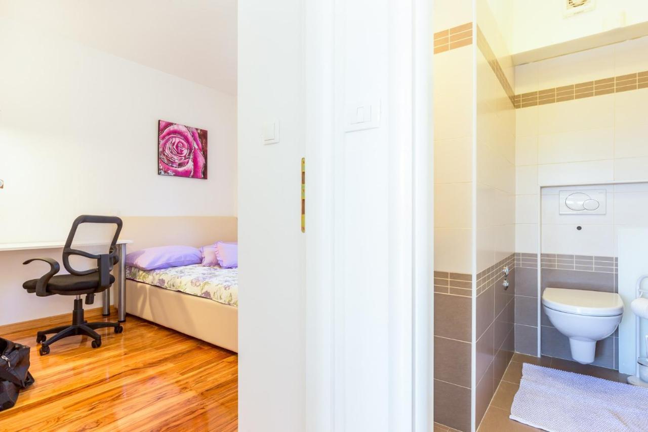 Apartman Aqua-Juric Crikvenica Buitenkant foto