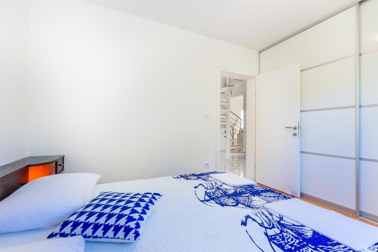 Apartman Aqua-Juric Crikvenica Buitenkant foto